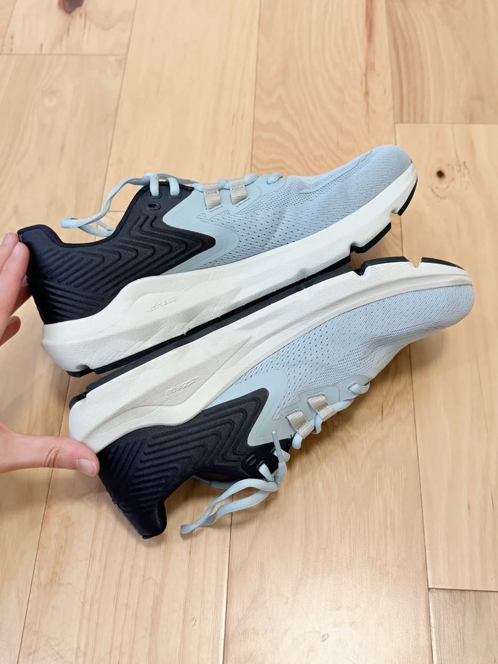 NWOB Altra Men’s Provision 7 Sneakers
